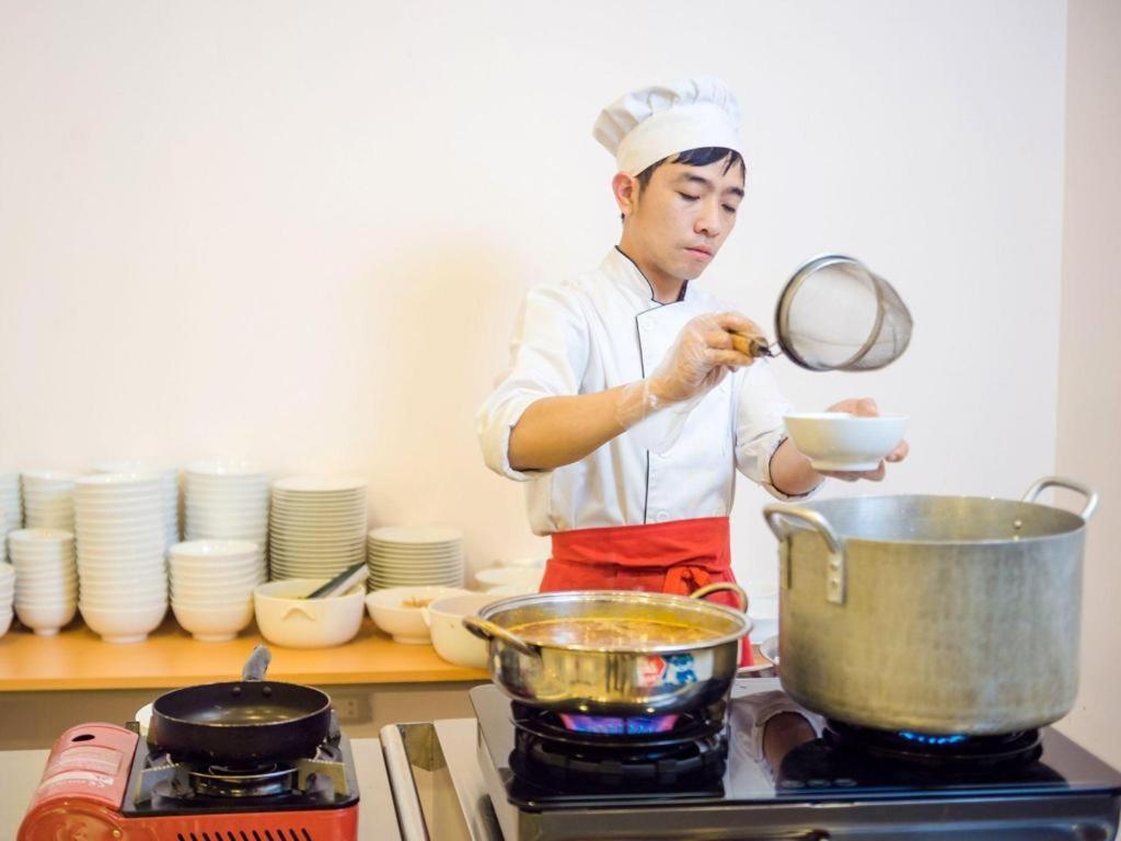 Lam Giang Hotel Винь Экстерьер фото