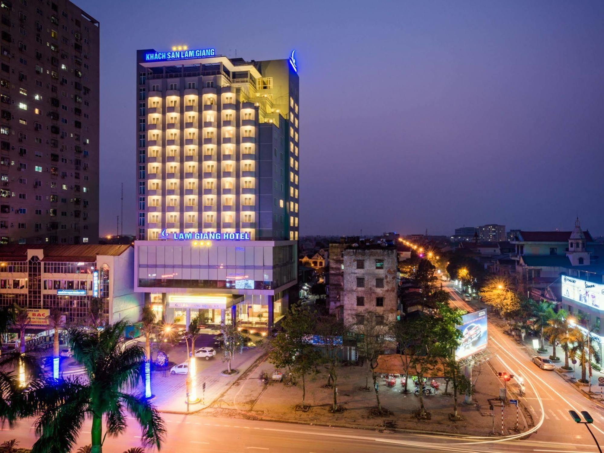 Lam Giang Hotel Винь Экстерьер фото
